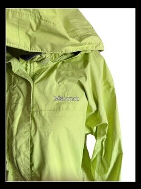 Marmot women’s rain jacket Waterproof hiking camping sz L
